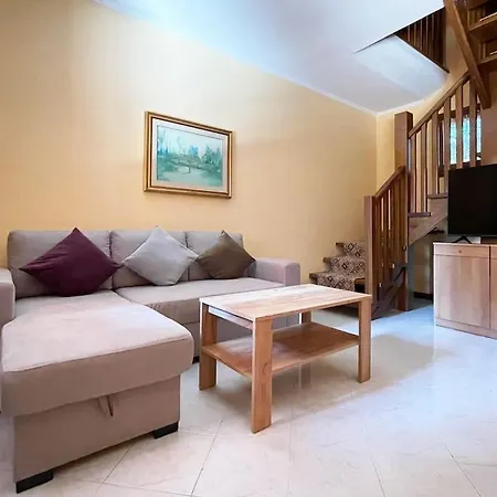 Spacious House In Venezia With Free Parking